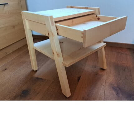 Tritthocker | Stufenhocker Zirbe